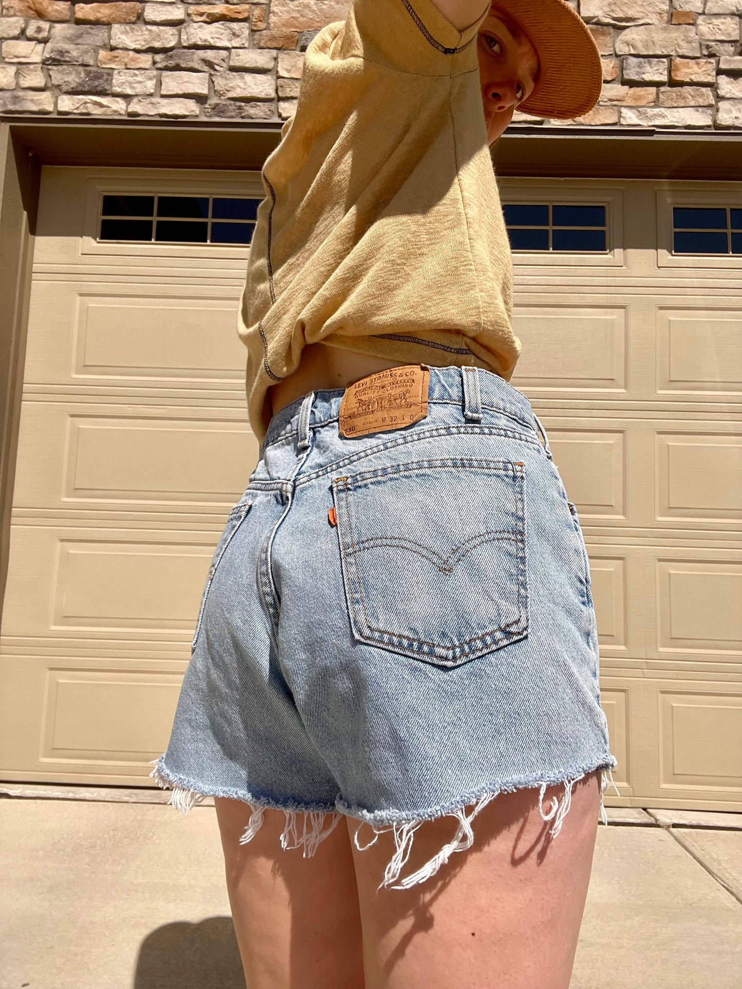 Vintage 1995 Levi Orange Tab Cut Off Shorts (30)