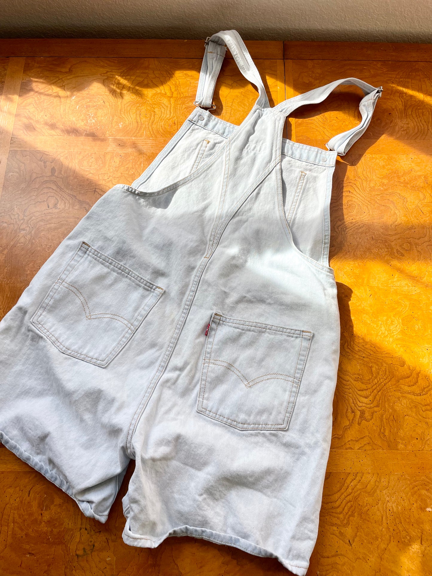 Levi Light Wash Denim Shortalls (M/L)