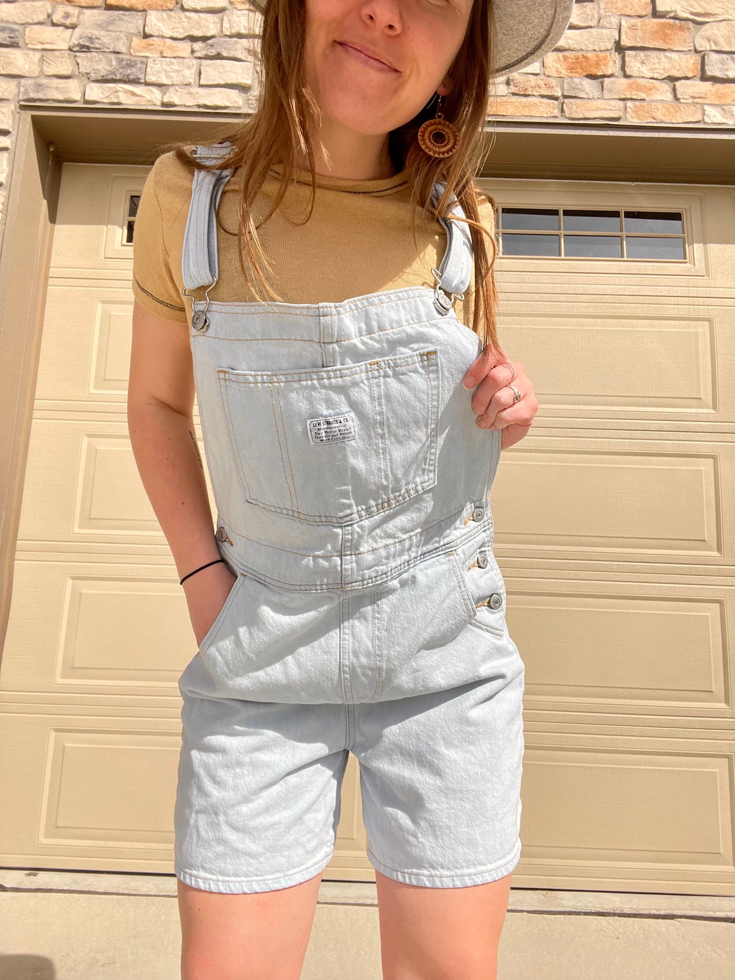 Levi Light Wash Denim Shortalls (M/L)