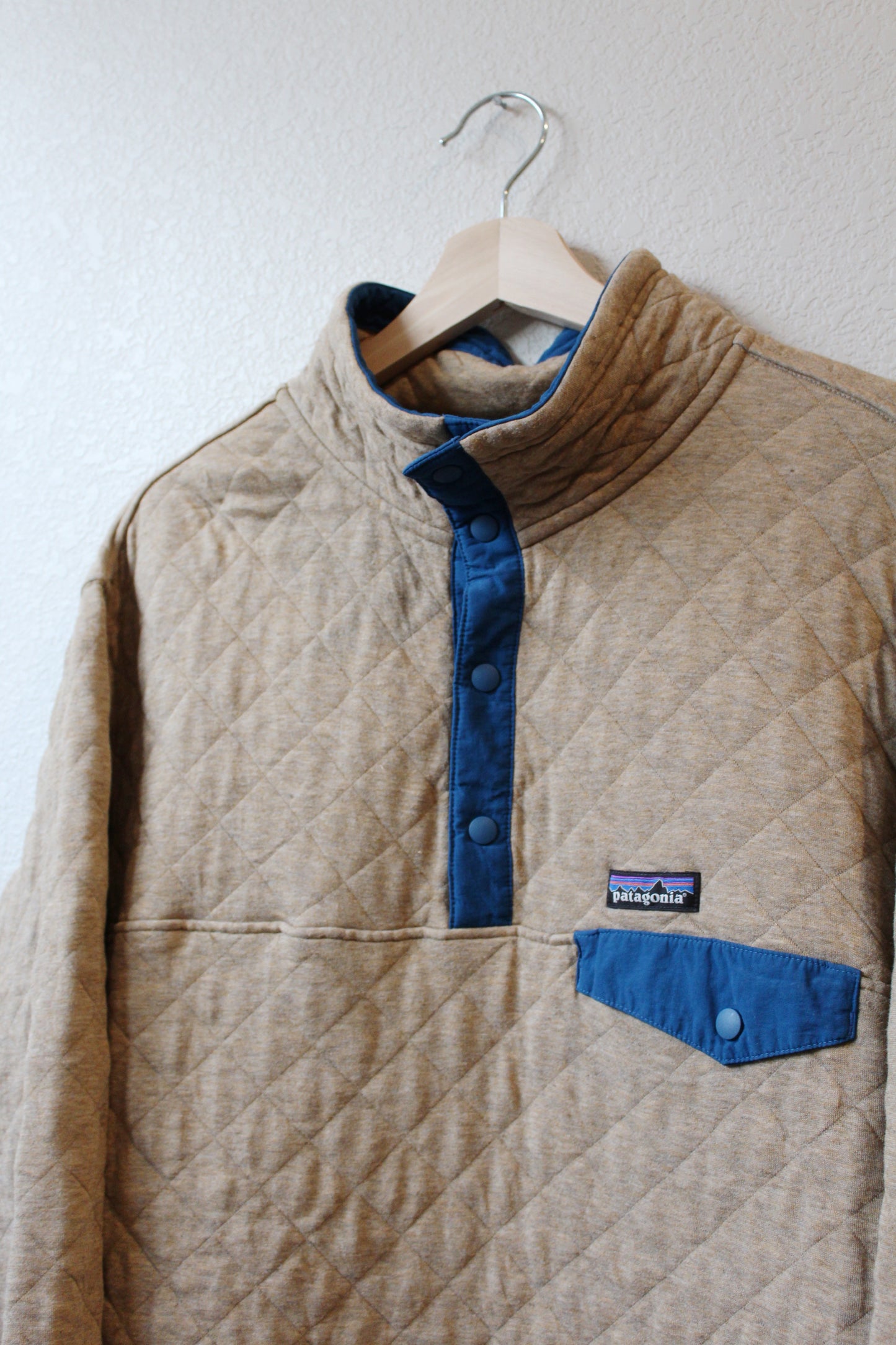 Quilted Patagonia Snap T (XL)