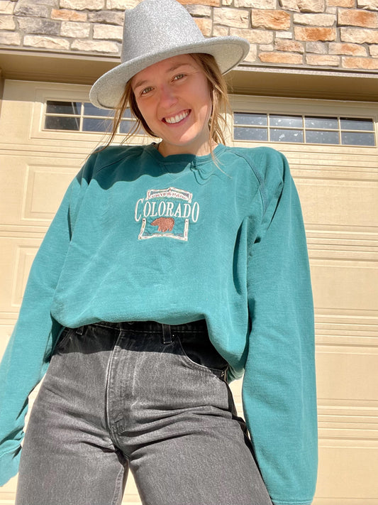 Vintage Embroidered Colorado Crew (L)