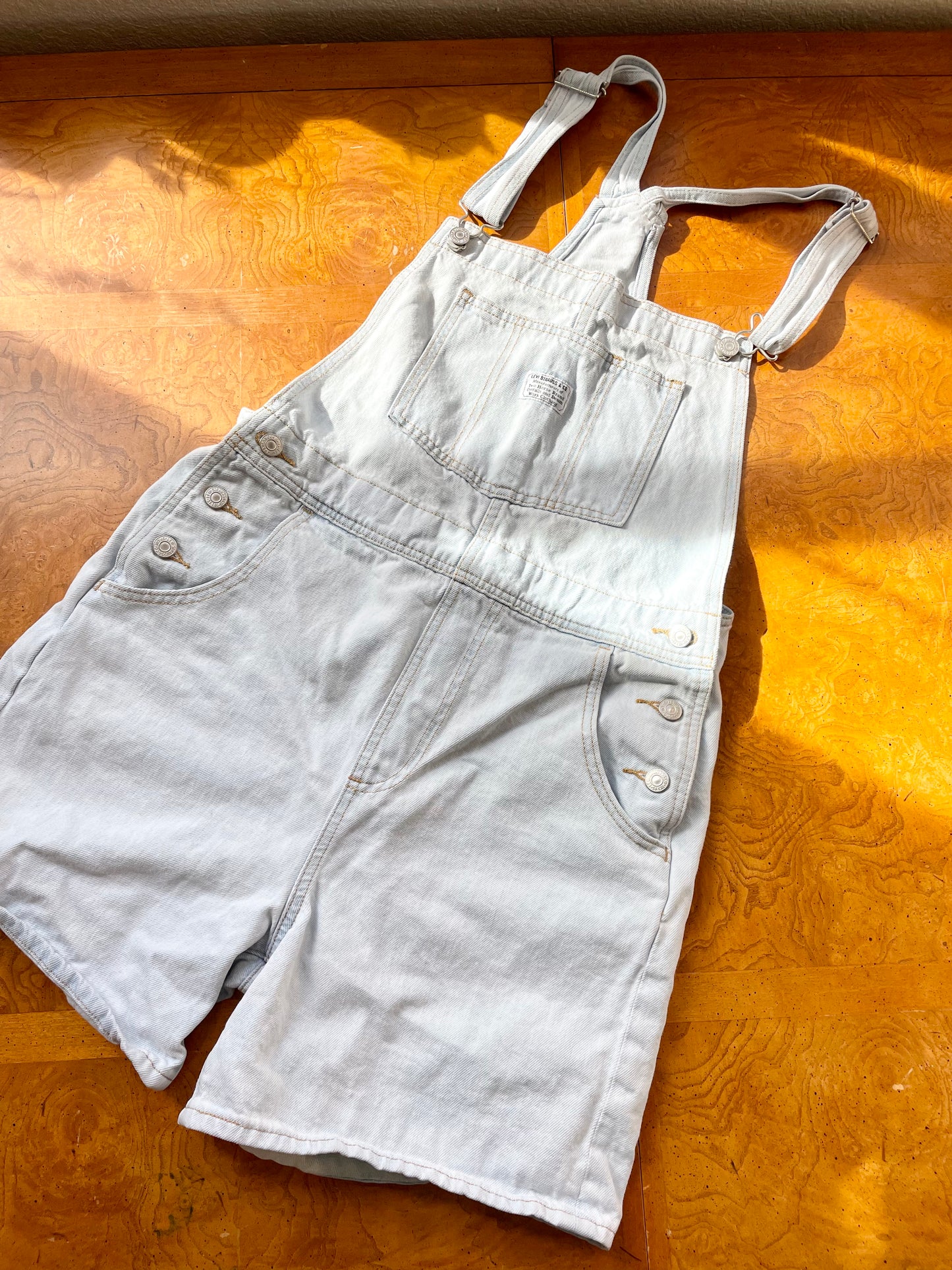 Levi Light Wash Denim Shortalls (M/L)